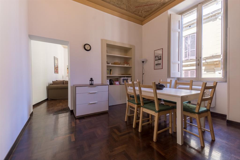 Palazzo Borghese Lovely Flat Rzym Zewnętrze zdjęcie