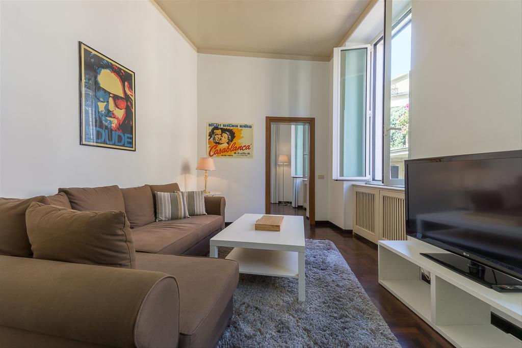 Palazzo Borghese Lovely Flat Rzym Zewnętrze zdjęcie