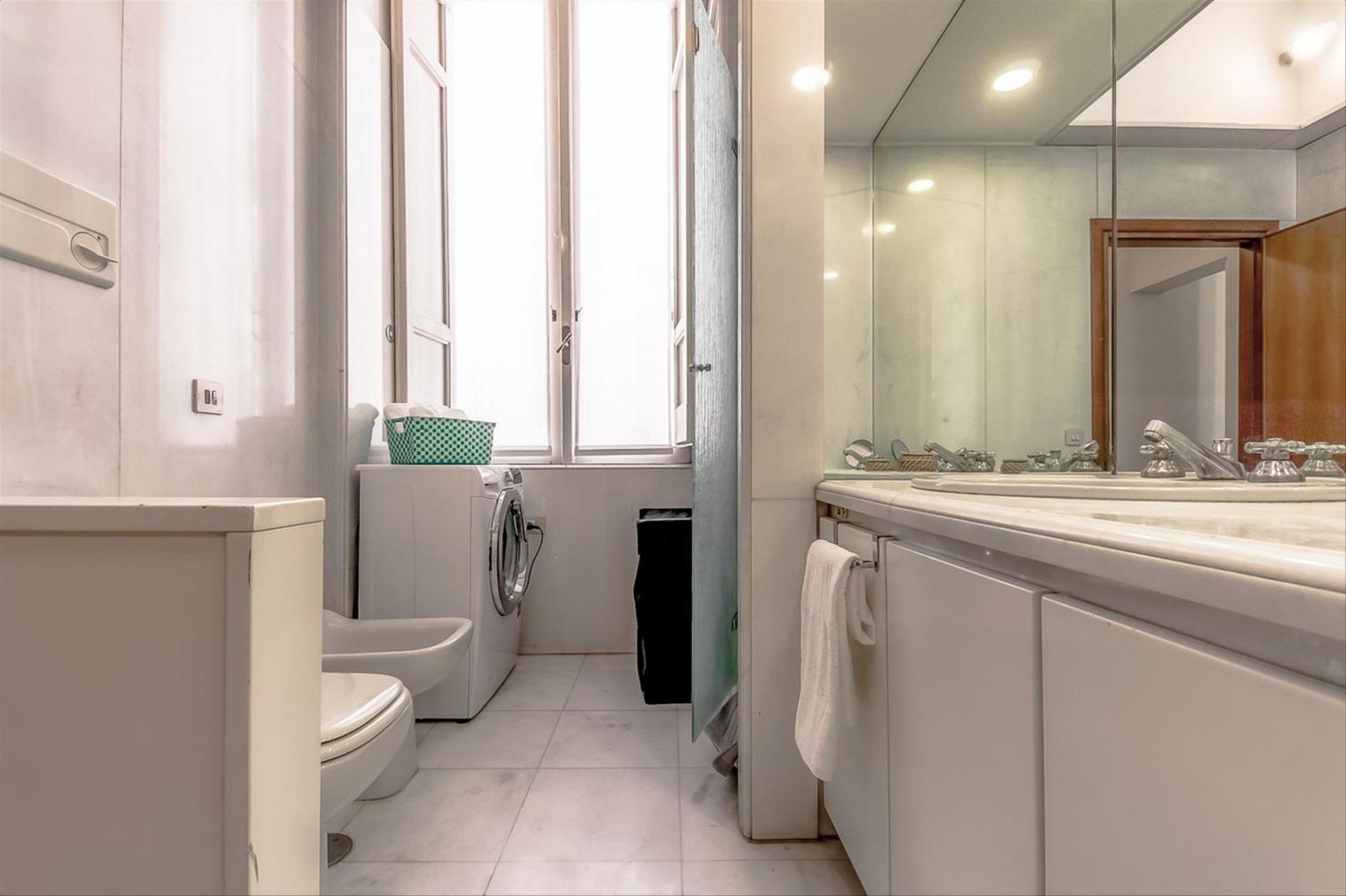 Palazzo Borghese Lovely Flat Rzym Zewnętrze zdjęcie