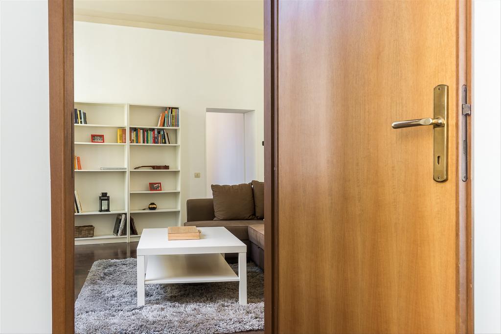 Palazzo Borghese Lovely Flat Rzym Zewnętrze zdjęcie